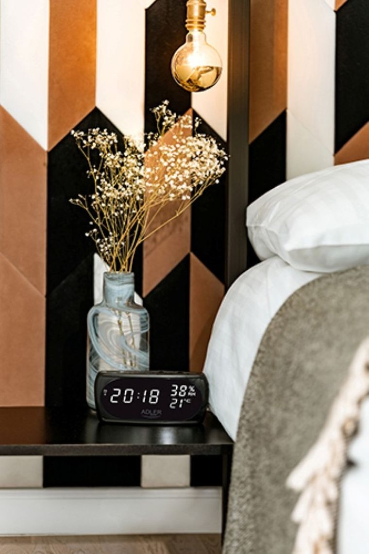 Adler, budzik LED, AD1186