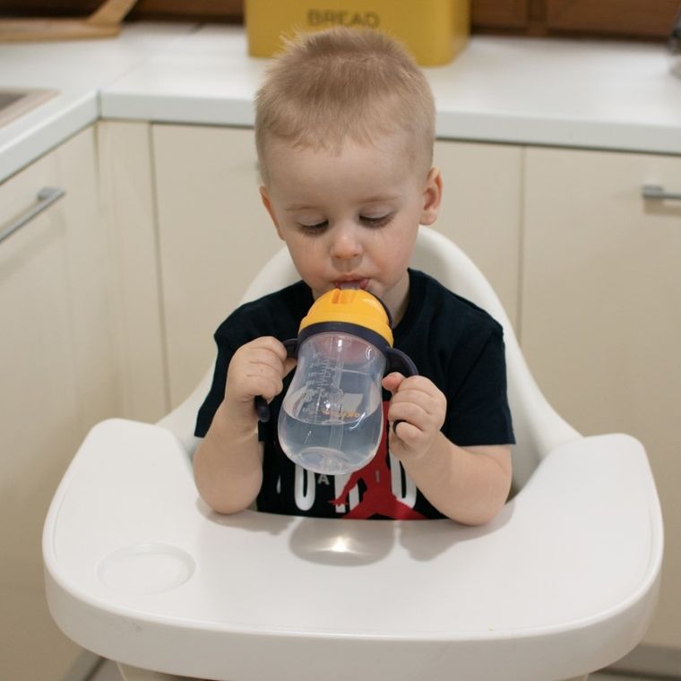 Akuku, bidon ze słomką z odważnikiem, A0165, 280 ml