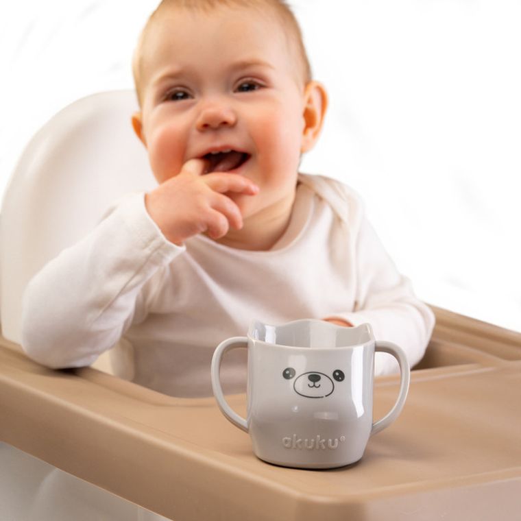 Akuku, kubek pochyły do nauki picia, szary