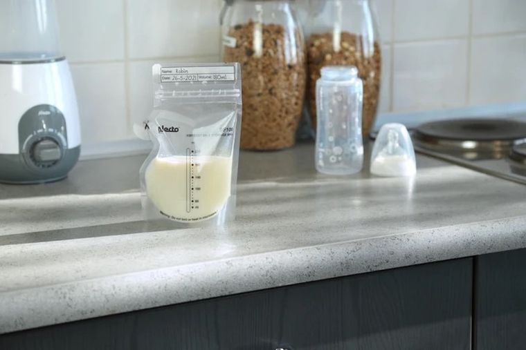 Alecto, worki do przechowywania mleka matki, 220 ml, 100 szt.