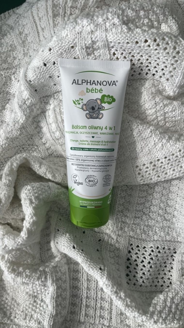Alphanova Bebe, BIO Liniment, krem nawilżająco-oczyszczający 4w1, 200 ml
