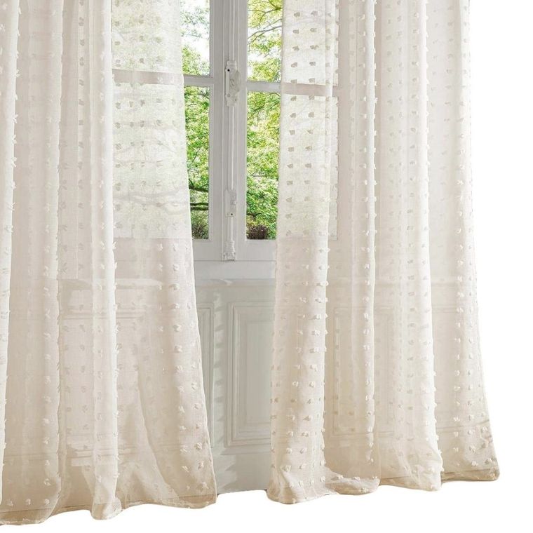 Atmosphera, firana gotowa na przelotkach, 140-240 cm, beżowa z kropeczkami