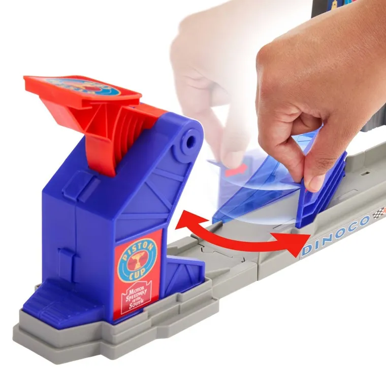 Auta, Tor kaskaderski Złoty Tłok, zestaw do zabawy z autem