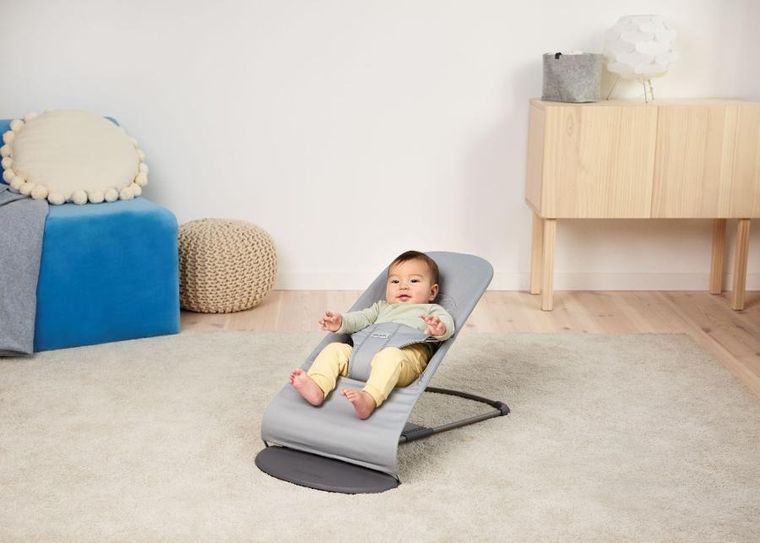 BabyBjörn, Balance Soft Woven, leżaczek, jasny szary