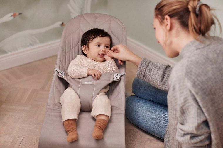 BabyBjörn, Bliss Woven, leżaczek, sand grey