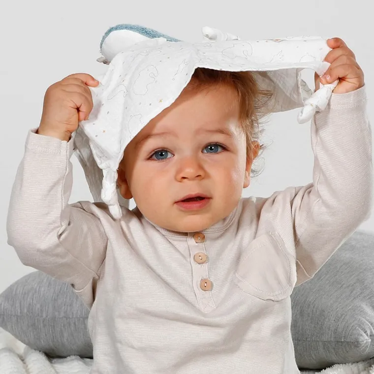 BabyFehn, Natura, pierwsza przytulanka, kocyk z uchwytem do smoczka, Wieloryb