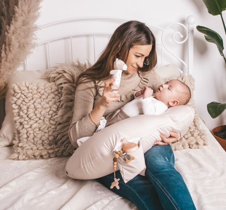 BabyMatex, MiniRelax, Bamboo, poduszka do karmienia pozycjonująca, muślin, róż, 150 cm