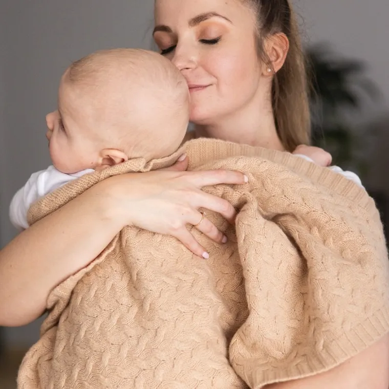 BabyOno, kocyk z wełny merino, ciemny beż