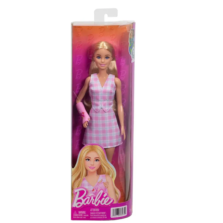 Barbie Fashionistas, Strój różowa kratka, lalka z gipsem