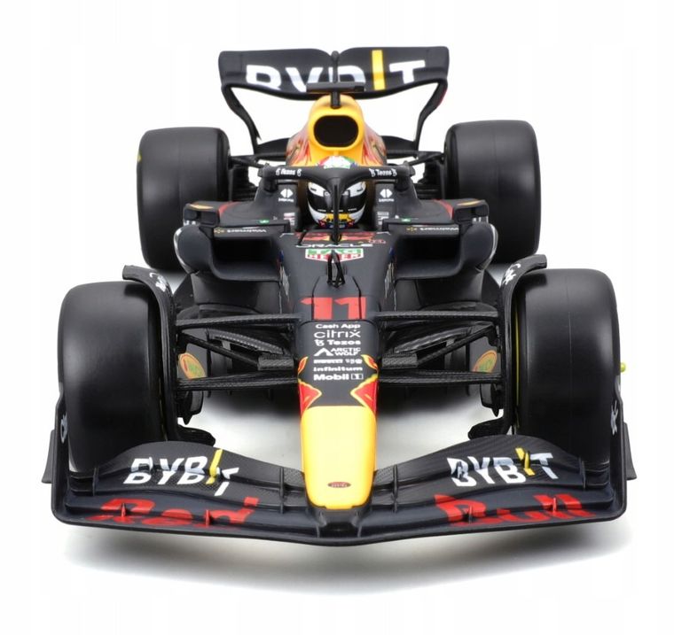 Bburago, Oracle Red Bull Racing Rb18 With Helmet Sergio Perez, Bolid F1, model pojazdu, 1:24