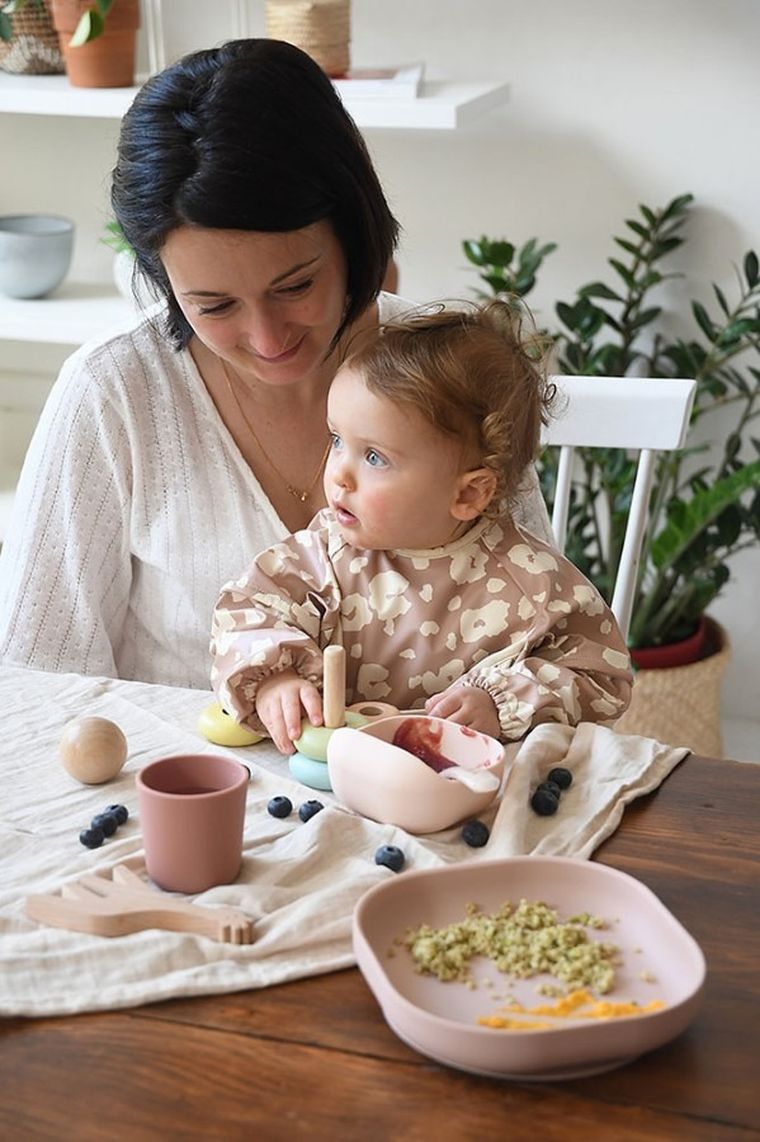 Beaba, komplet naczyń z silikonu z przyssawką, cotton candy