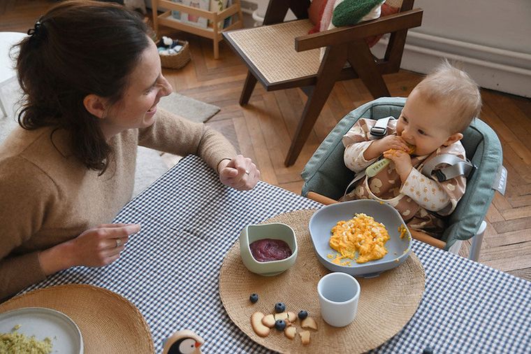 Beaba, Pebble, komplet naczyń z silikonu z przyssawką