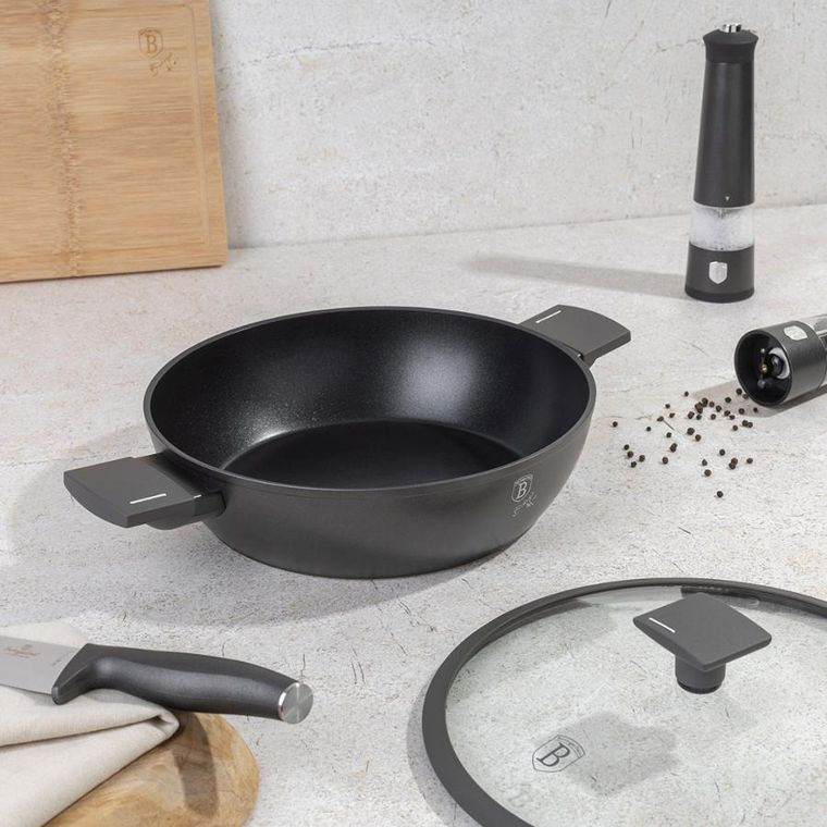 Berlinger Haus, Anthracite, płaski garnek tytanowy z pokrywą, 4.5l