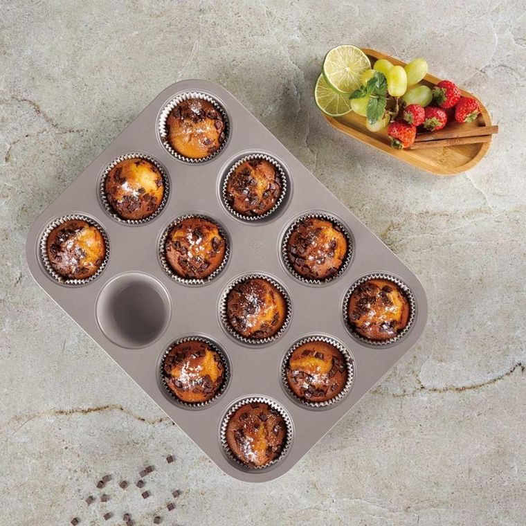 Berlinger Haus, Taupe, forma tytanowa do 12 muffinek