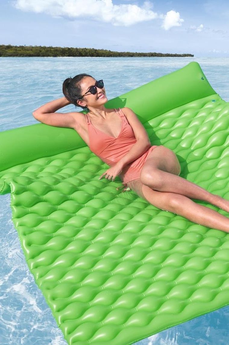 Bestway, dmuchany materac do pływania trzyosobowy, 213-170-21 cm