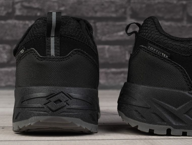 Buty sportowe dziecięce, czarne, Lotto Ketacham low
