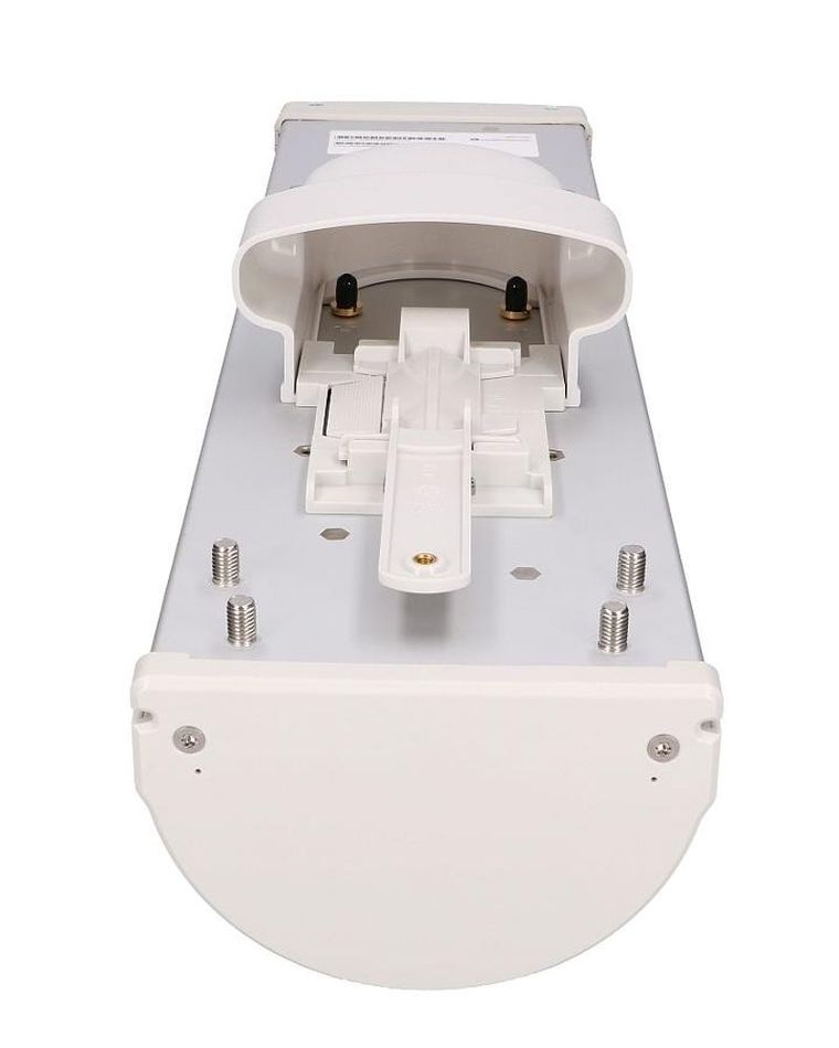 Cambium, EPMP 5GHz 90/120, antena sektorowa z zestawem montażowym