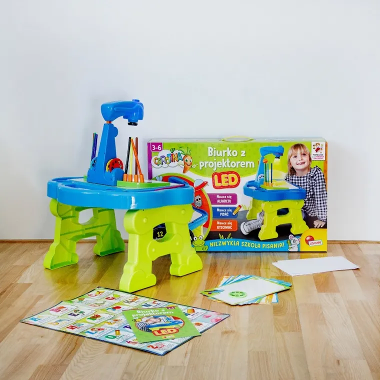 Carotina, biurko z projektorem LED