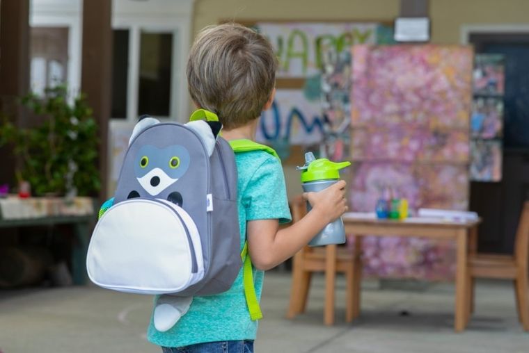 Chicco, bidon z miękkim ustnikiem, zielony, 350 ml, 2l+