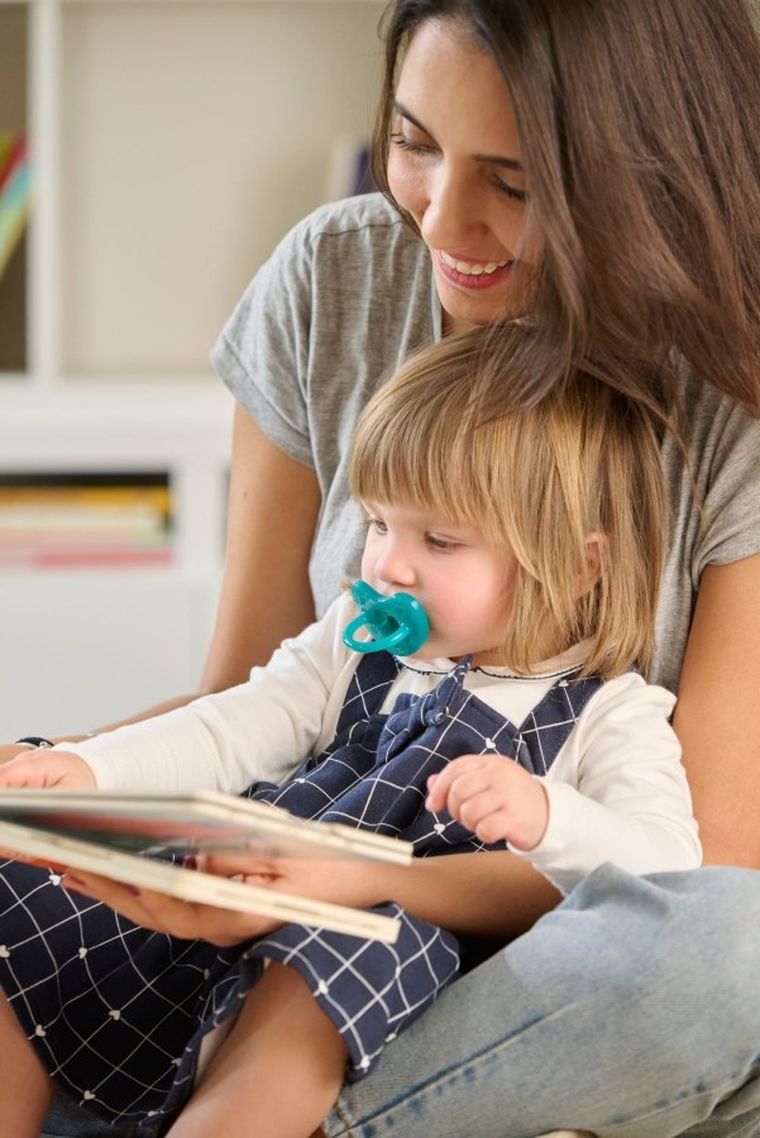 Chicco, PhysioForma Soft, smoczek uspokajający, silikonowy, niebieski, 16-36m, 2 szt.