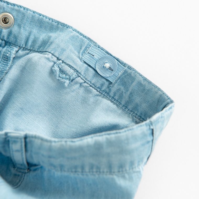 Cienkie spodnie jeansowe z haftem Cool Club