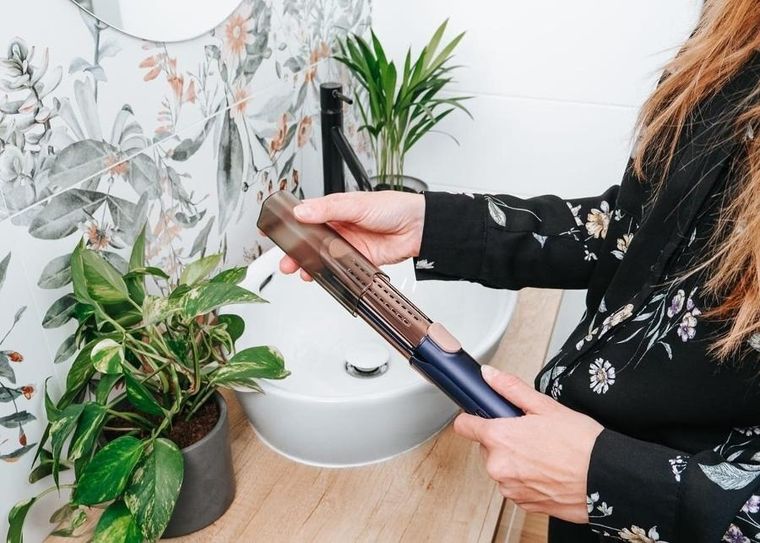 Concept, prostownica, VZ8100