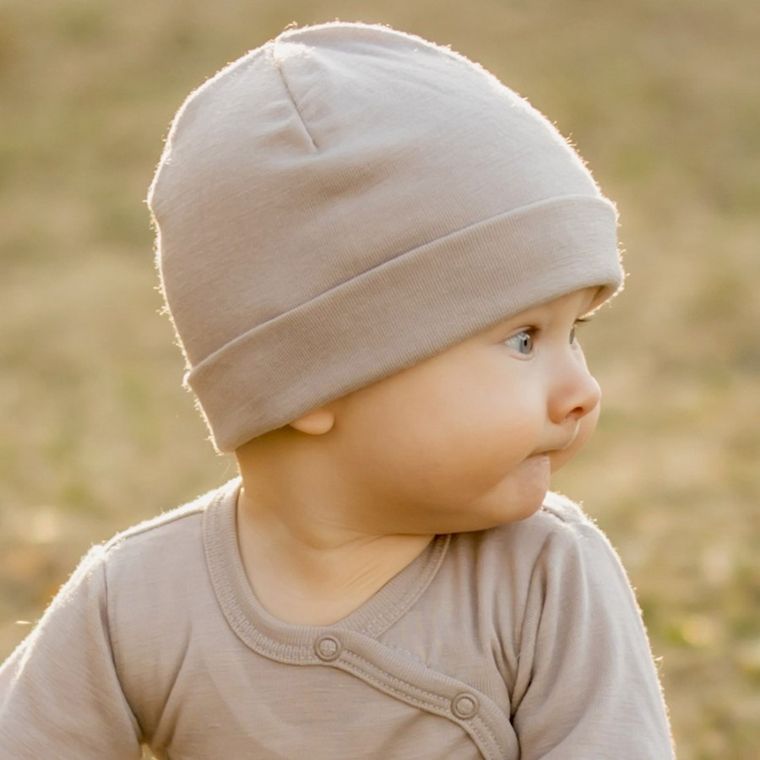 Czapka dziecięca, wełna merino, beżowa, Eevi