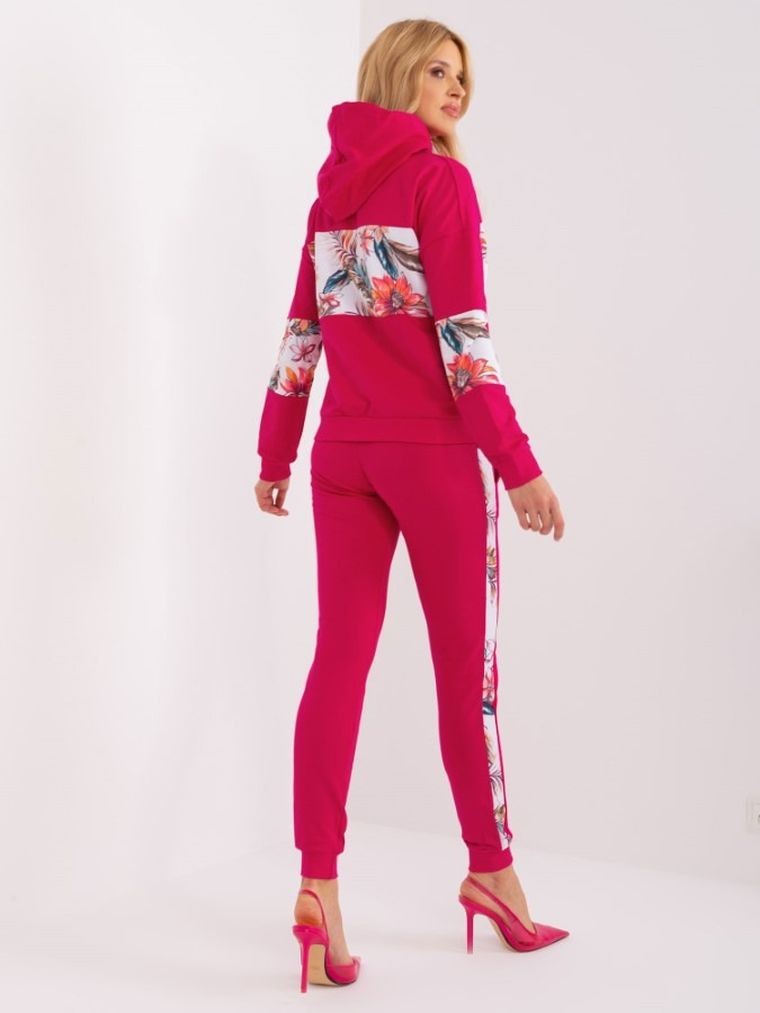 Dres damski, różowy, Relevance