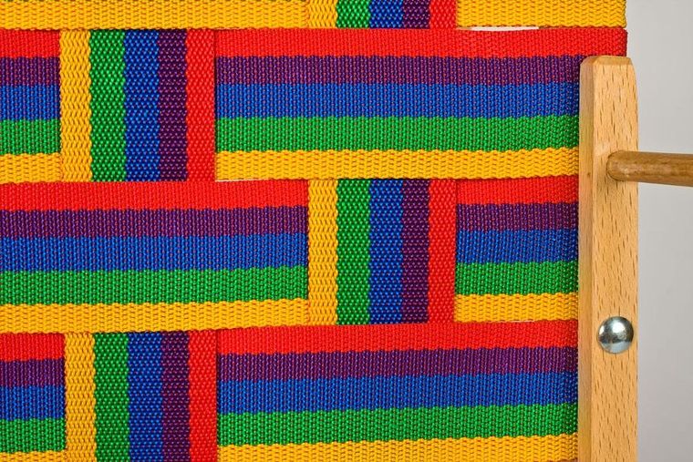 Enero, Nina, drewniane sanki z oparciem