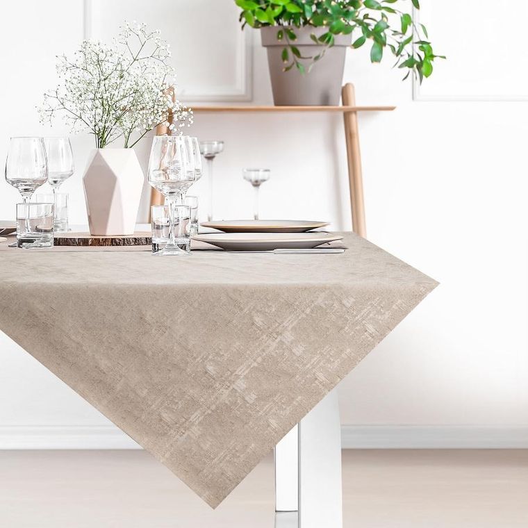 Eurofirany, obrus Colette, 85-85 cm, złoty