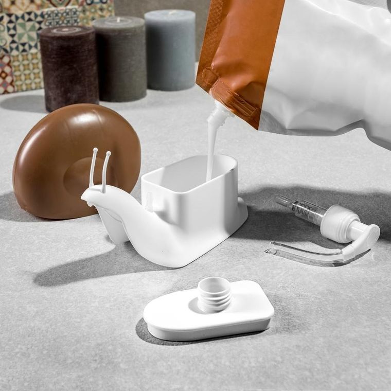 Gadget Master, dozownik mydła, ślimak