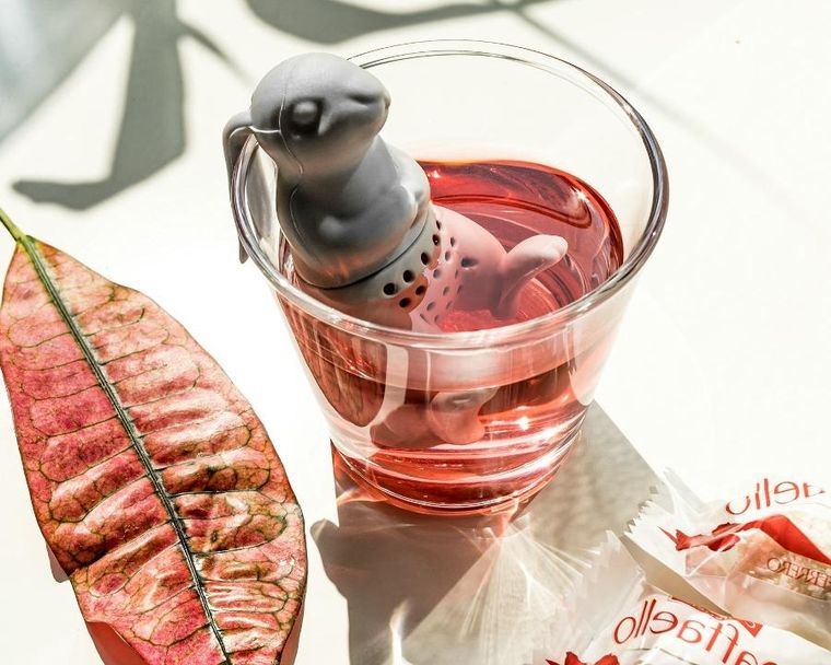 Gadget Master, Królik, zaparzacz do herbaty