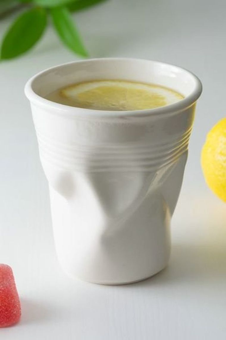 Gadget Master, zgnieciony kubek