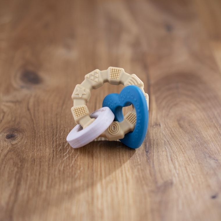 GiliGums, Serce, gryzak z zawieszkami, 0m+