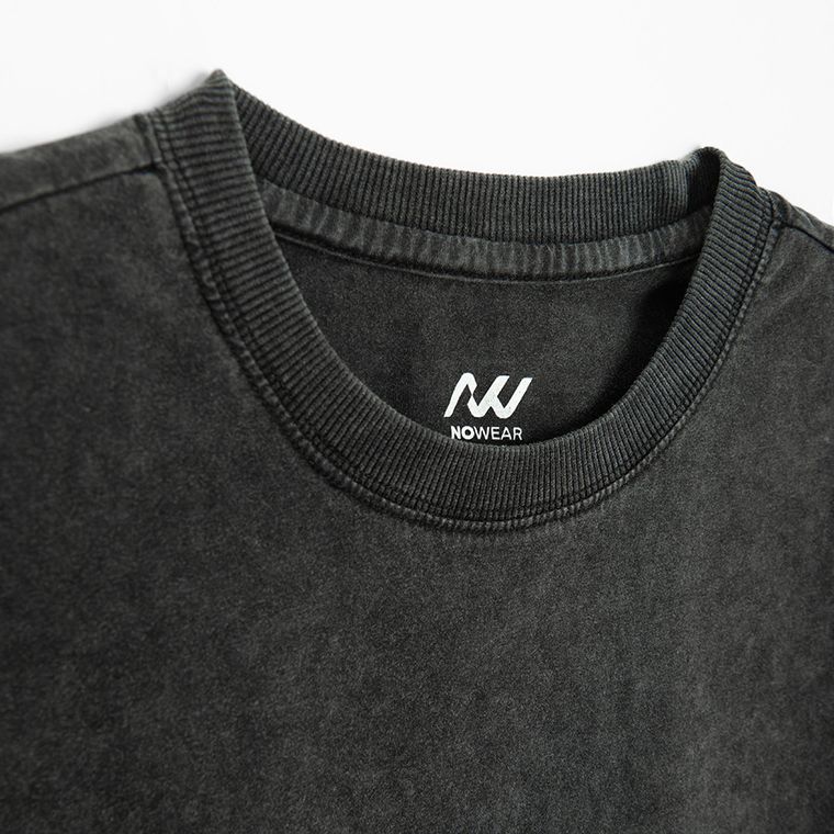 Grafitowy t-shirt regular NOWEAR