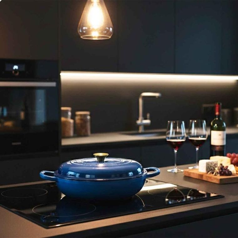 Hage, garnek żeliwny, emaliowany, płaski, niebieski, 30 cm, 3l