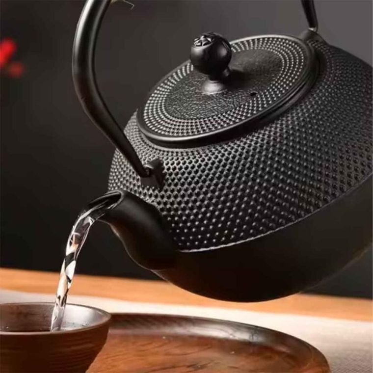 Hage, zestaw dzbanek żeliwny, z filiżankami, czarny, 4-60 ml, 1,4l