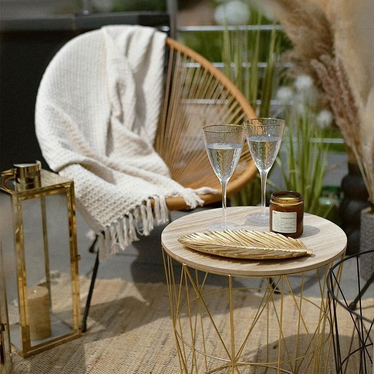 Homla, Tofu, świeca zapachowa, Sandalwood, 190 g