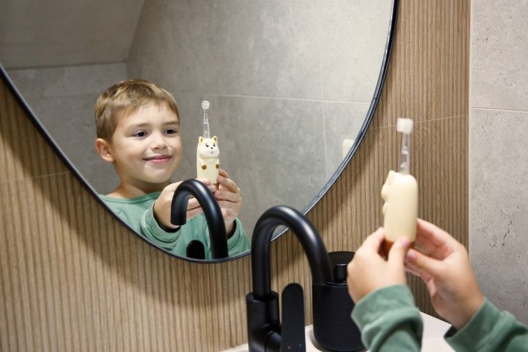 InnoGIO, GIOdog, silikonowa szczoteczka do zębów