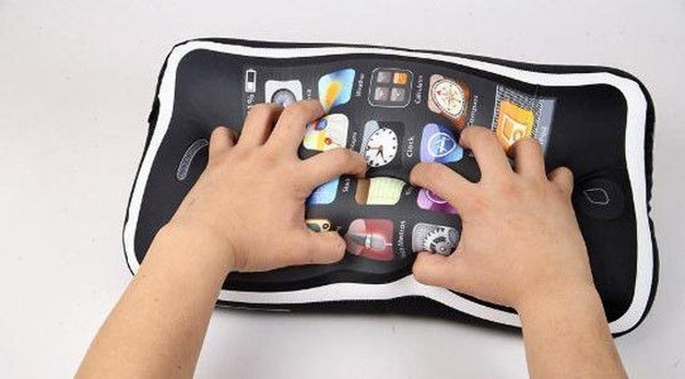 ipoduszka, poduszka z motywem ios, 40-20-12 cm