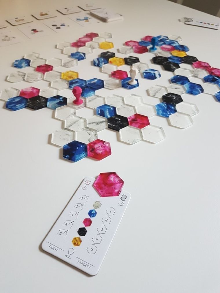 IUVI Games, Minerały, gra familijna