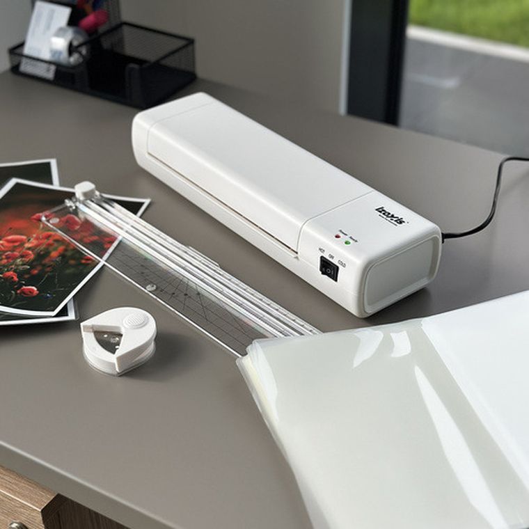 Izoxis, laminator A4, zestaw 4w1