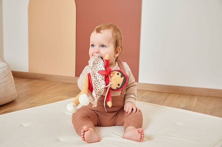 Kaloo, Tendresse, Emilie, miękka lalka w pudełku, 25 cm