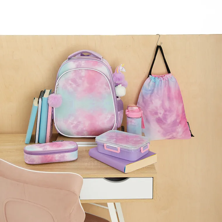 Kayokki, piórnik, owalny, Chmury