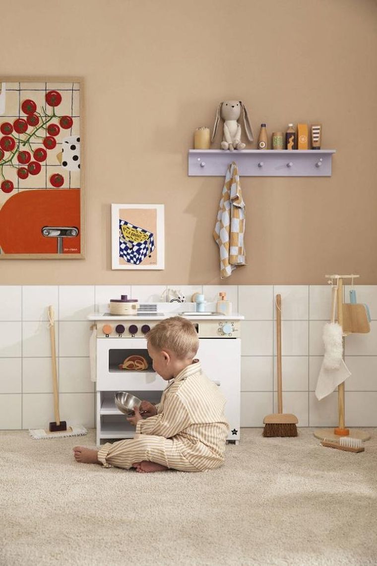 Kid's Concept, Kid's Hub, drewniana kuchnia ze zmywarką
