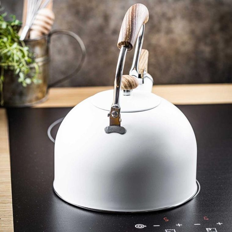 Kinghoff, czajnik z gwizdkiem, biały, 2,5l