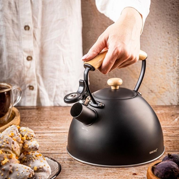 Kinghoff, czajnik z gwizdkiem, czarny mat, 2,5l, kh-1999