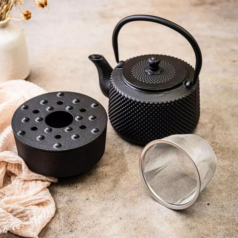 Kinghoff, zaparzacz żeliwny dzbanek z filtrem i podgrzewaczem, 0.8l