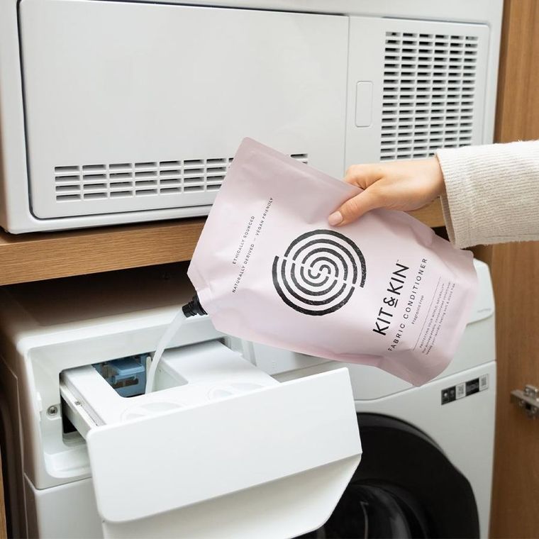 Kit & Kin, naturalny płyn do płukania tkanin, bezzapachowy, 1l