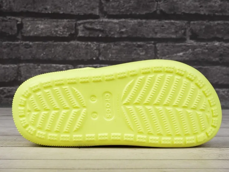 Klapki damskie na platformie, żółte, Crocs Classic